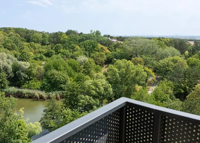 Gruen & Urban - Direkt An Der Therme - 15 Minuten Ins Zentrum Апартаменты Вена